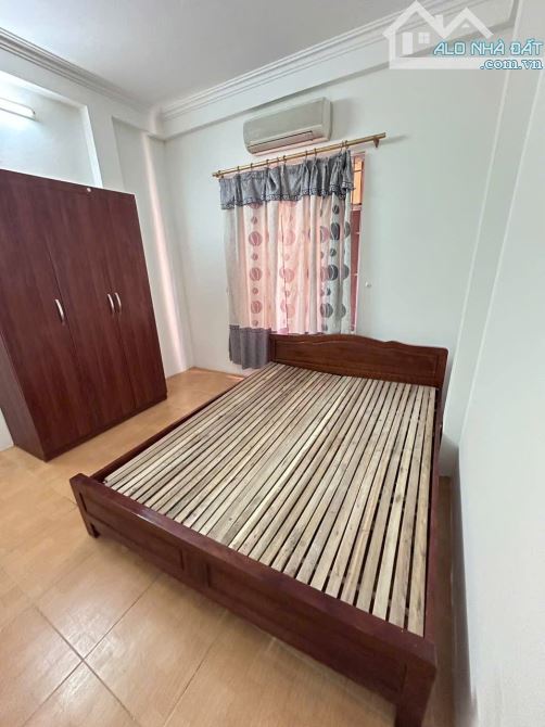 Cho thuê nhà Nguyễn Khoái, 34m2, 4 tầng, 5 ngủ, 11.5 Triệu - 3
