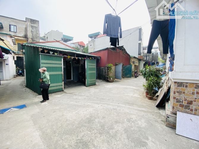 7.x Tỷ/92 M2/ 4.3 m tiền/ Ngô Gia Tự - 3