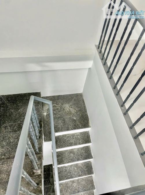 ✅ NHÀ SHR ĐỦ 3 TẦNG ĐÚC THẬT, Ô TÔ THÔNG - GIÁP LÊ THÚC HOẠCH, TIỆN QUA AEON TÂN PHÚ - 3