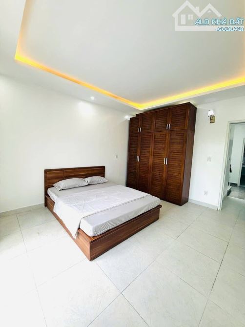 Bán Nhà Thư Trung, Văn Cao, Hải An . Giá 4,58 tỷ - 4 tầng - 60m - 3