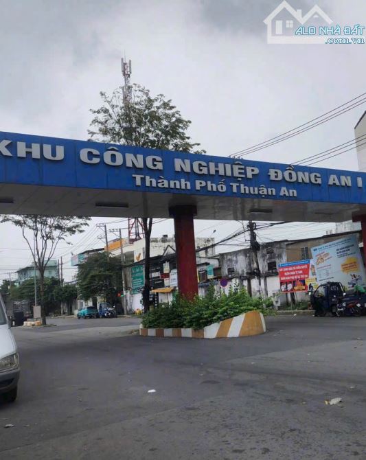 BÌNH HOÀ NHÀ CẤP 4 ĐƯỜNG Ô TÔ DT 230 M2 GIÁ 5,99 TỶ - 3