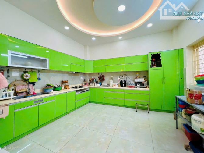 Bán nhà MT Dương Khuê ( ngay Lũy Bán Bích ) DT : 10x23m - 1 lầu sân thượng -Gía : 29 tỷ TL - 3