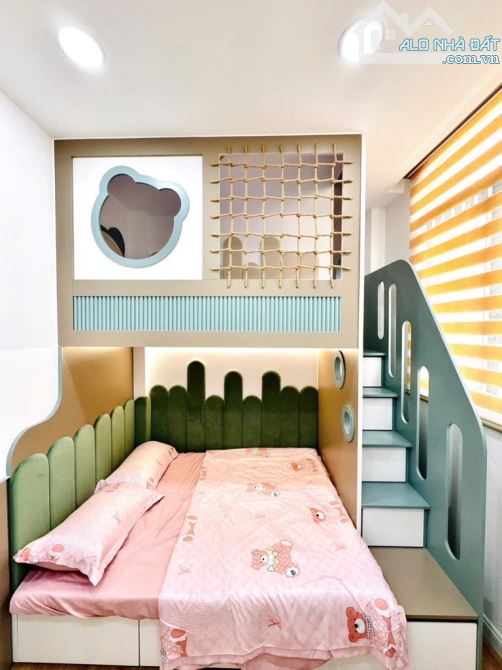 💎Săn Nhà Đẹp Cực Vị Trí: Căn Góc Ngay Trung Tâm Nguyễn Trọng Tuyển – Hẻm Xe Hơi, Gần Chợ, - 3