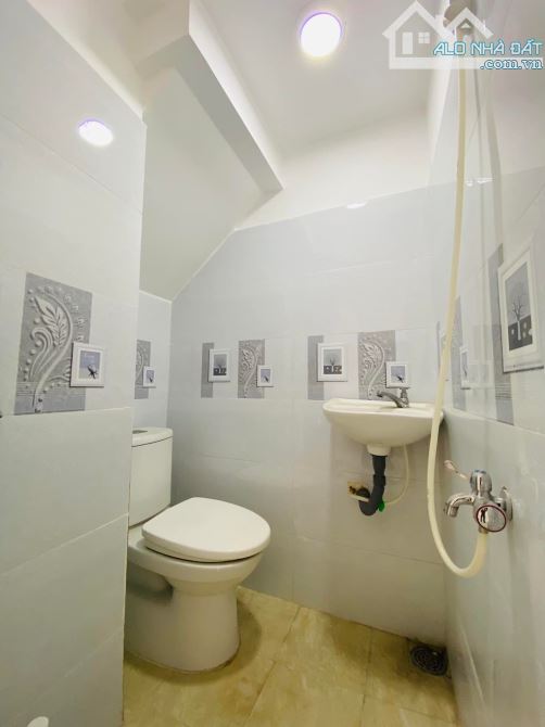 Bán nhà hẻm Nguyễn Văn Khối, P8, Gò Vấp, Dt 74m2, 2 tầng giá 4.5 tỷ - 3