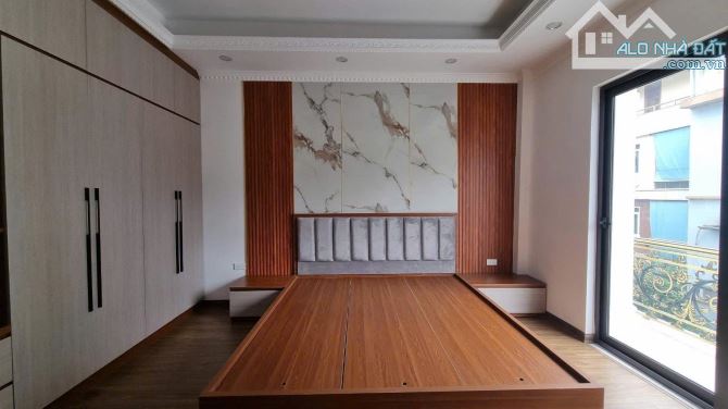 Bán tòa 6 tầng phố An Dương Vương, Tây Hồ, sát phố, ngõ ô tô, view sông Hồng, 33m, 7.8 tỷ. - 3