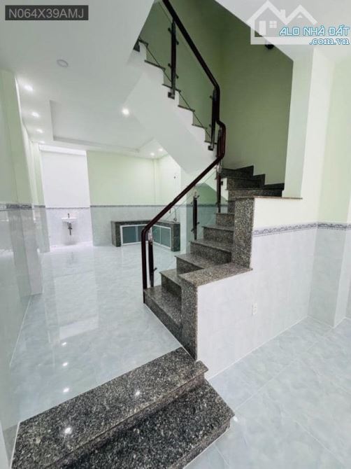 ✅ - HƯƠNG LỘ 2 - BÌNH TRỊ ĐÔNG A BÌNH TÂN - HẺM 6 M THÔNG - 46M2 -4 X 16 - 3 TẦNG - CHỈ 5, - 3
