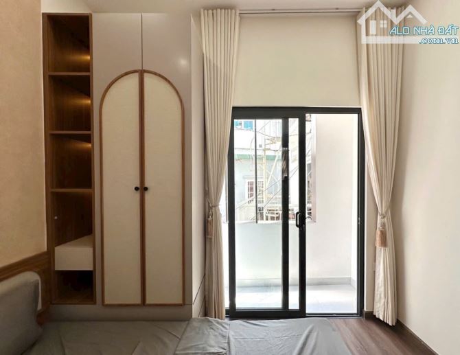 Bán Nhà Bình Thạnh- Nhà Giáp Q1 - 3 Tầng - Gần Mặt Tiền - Full Nội Thất - Hơn 4 Tỷ xíu xiu - 3