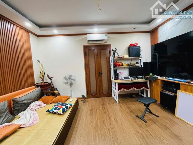 18,8 tỷ, 55m2, 5 tầng vip Hoàng Mai, nhà dân xây, ngõ thông, ô tô tránh, thang máy, lô góc - 3