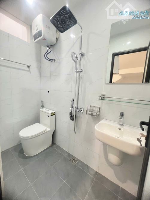 Bán nhà tại Thiên Lôi, Lê Chân. 42m²db. 4 tầng, chỉ 3,22 tỷ - 3