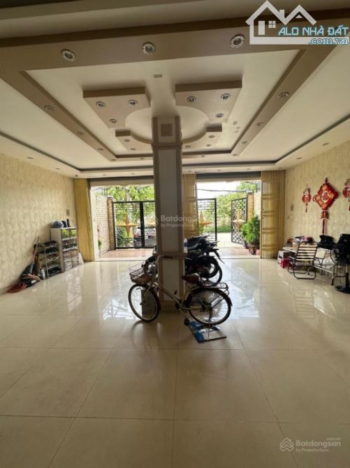 BÁN NHÀ MẶT TIỀN 4 TẦNG, DT KHỦNG (8x20M) - GIÁP AEON MALL CAO LỖ, QUẬN 8 - CHỈ 28.2 TỶ - 3