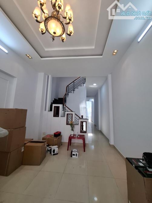 Bán nhà Bình Tân, Đường Nguyễn Quý Yêm, 4X22, 3 tầng, hẻm xe tải thông - 3