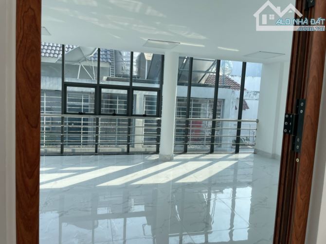Buiding Hầm - 8 Tầng Mặt Tiền Ngay Nguyễn Văn Trỗi. DT: 6*19m - Thang Máy. Giá 40 Tỷ TL - 4