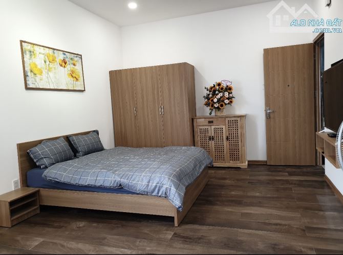 Bán tòa căn hộ cạnh Bà Huyện Thanh Quan, Ngũ Hành Sơn, gần 500m2, 6 tầng, 28 phòng,MT 18m - 4