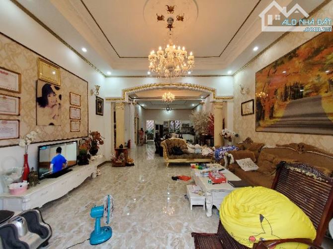 KHU BIỆT THỰ SÂN VƯỜN NGHỈ DƯỠNG - YÊN TĨNH - NGAY LÊ QUANG ĐỊNH - 268M² - 4 TẦNG - 4