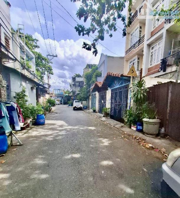 🏡 Nhà XƯỞNG dt 148M2 (8x19m) MẶT TIỀN đường NGUYỄN ẢNH THỦ phường HT, Q12, đường 15m 💰8 - 4