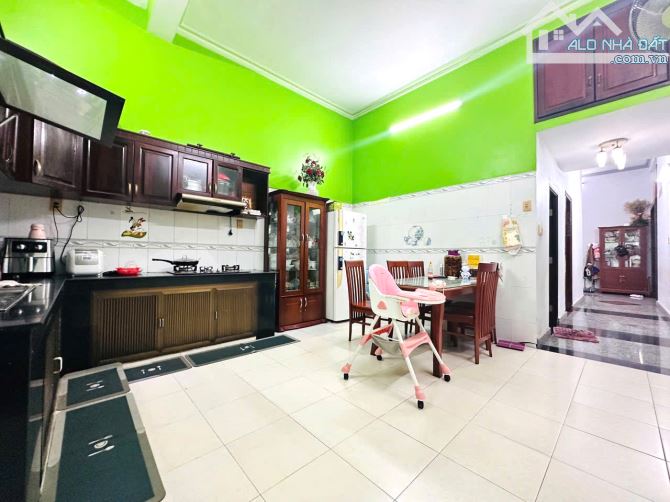 Nhà mặt tiền đẹp Linh Xuân, Thủ Đức – 9x21m, 2 tầng chắc chắn, gara ô tô, gần chợ, trường - 4