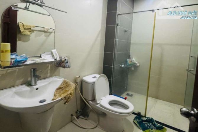Bán nhà hẻm xe hơi, Lê Trọng Tấn, Tân Phú, 70 m² (4m x 18m), 4 tầng - Giá 7.8 tỷ TL - 4