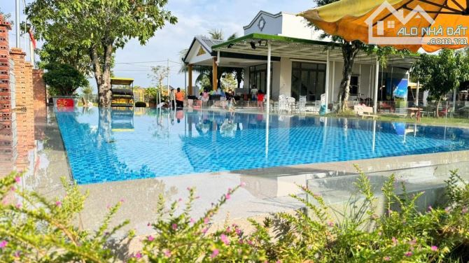 Cần bán đất + Vila ở nghĩ dưỡng Khu dân cư xã Trung Lập Thượng Củ Chi DT 3462m2 Thổ 364m2 - 3