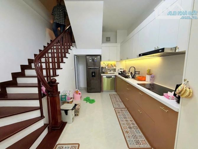 HUY DU – NAM TỪ LIÊM | Diện tích 35m²- 6 Tầng  FULL NỘI THẤT– Mặt Tiền 3,8m- Giá chỉ 11,5 - 4