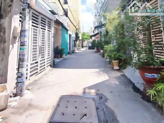 Nhà trọ 5 phòng HXT 95m2, Vuông – Trần Bá Giao QV - 4