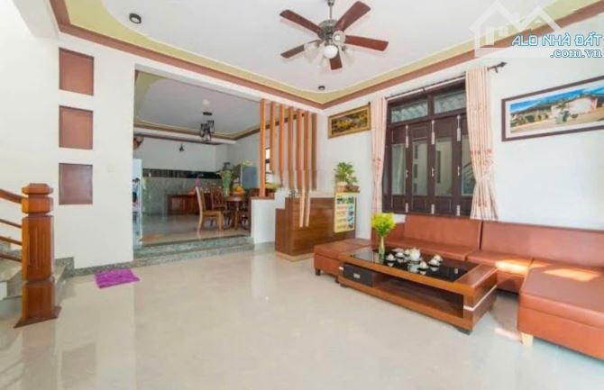 Bán Nhà 2 Tầng Mặt Tiền 2 Bà Trưng – Trung Tâm Phố Cổ Hội An, 140m² – Giá Chỉ 11 tỷ 750 - 4