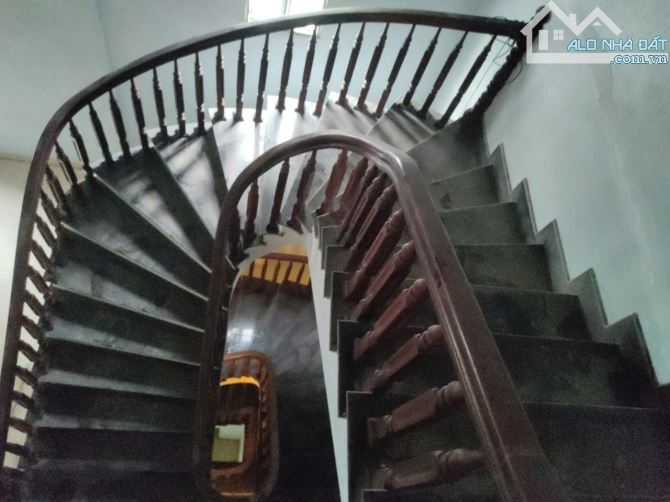 BÁN GẤP NHÀ 204m² X 3 tầng tại Quốc lộ 3 Nguyên Khê- Đông Anh; giá chỉ 70tr/m²- có RaLộc - 4