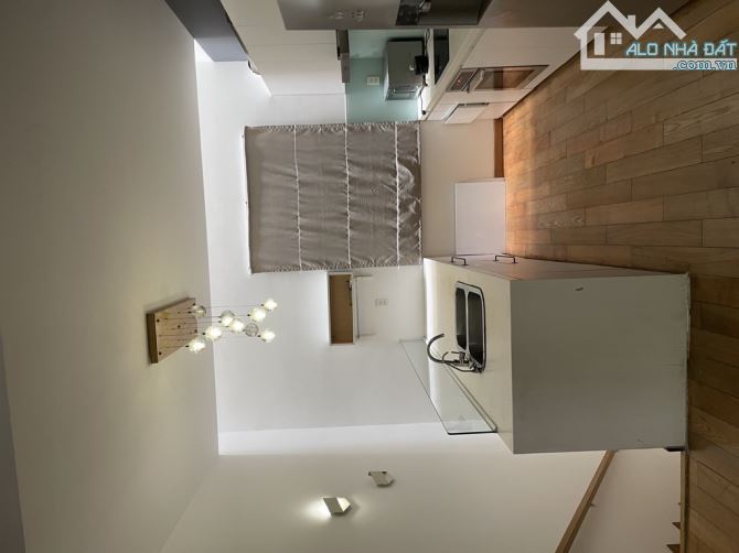 HẺM XE TẢI 180 NGUYỄN HỮU CẢNH | KẾ BÊN LANDMARK | 5 TẦNG | 50m2 | MỚI Ở NGAY  Kết cấu: Tr - 4