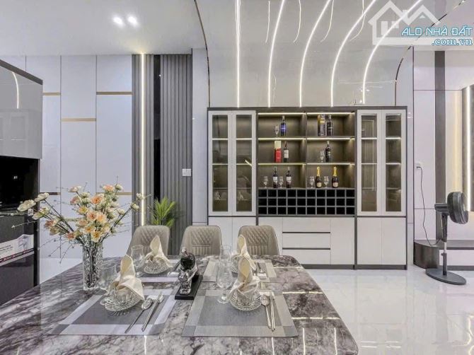Chủ Bán Gấp Nhà 1 trệt 2 lầu  – GIá Chỉ 3 Tỷ 700 Triệu - 4