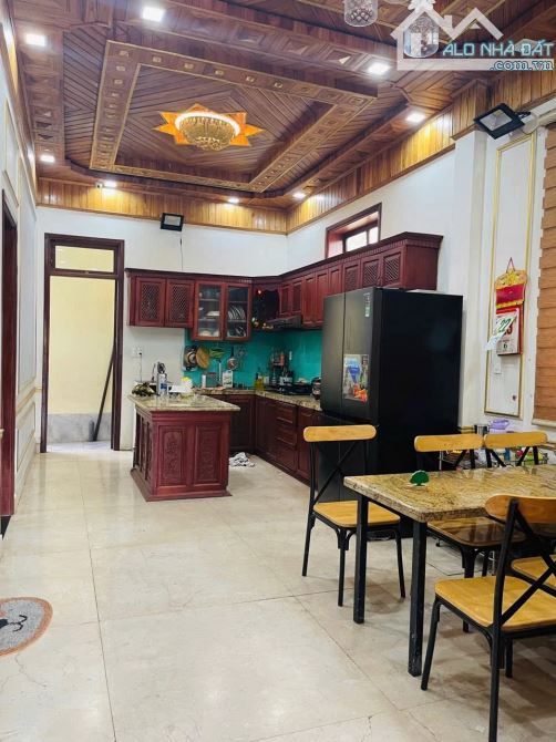 SẬP HẦM_NHÀ 4T_KIỆT 5M_PHAN THANH_DT 15TR/TH_DT 90M2_NGANG 5M_NỞ HẬU_CHỈ 5.9 TỶ - 4