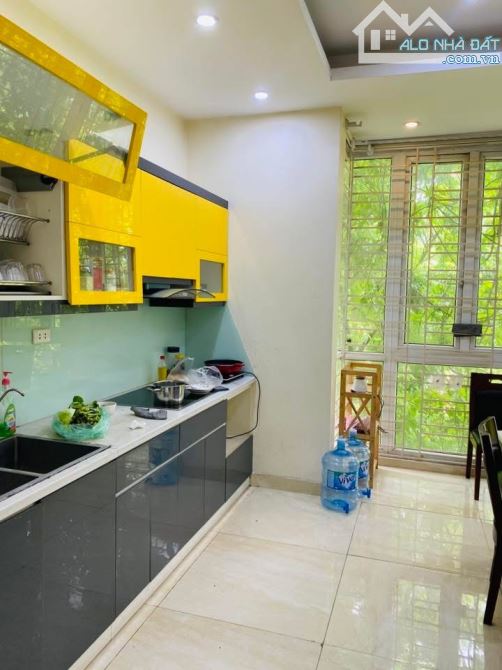Bán nhà đường Khuất Duy Tiến 95m 3T - MT7.8m - Ô tô tránh - Kinh doanh 26.8 tỷ - 4