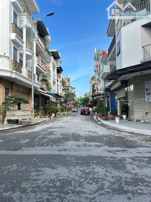 MR Đ.ANH- BÁN LÔ ĐẤT SIÊU PHẨM- KHU TĐC XI MĂNG, HỒNG BÀNG, HẢI PHÒNG GIÁ 3,12 TỶ - 4