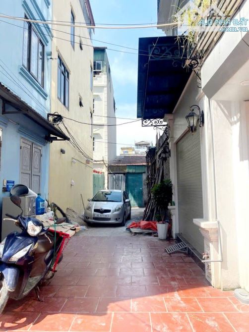 BÁN NHÀ 4 TẦNG -TRUNG TÂM TRÂU QUỲ- GIA LÂM- Ô TÔ VÀO NHÀ- GIẢM GIÁ CÒN 4.8 TỶ - 4
