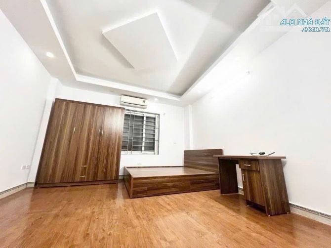 Siêu phẩm nhà Triều khúc, 6 tầng, 30m ra ô tô tránh, Nội thất VIP - 4