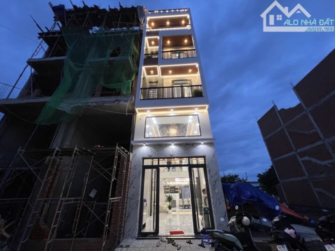 Bán Nhà Siêu Đẹp 5 Tầng - Đường Số 2 - Bình Hưng Hoà B - DT 70m2 - HXT - Nhỉnh 6 tỷ - 4