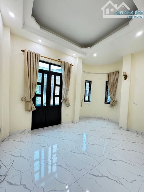 BÁN NHÀ TRẦN HUY LIỆU, Ô TÔ ĐỖ CỬA, 50M2, 2 TỶ 600 TR - 4