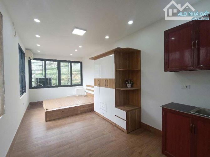 HÀNG HIẾM ĐỐNG ĐA – VỈA HÈ – KINH DOANH – Ô TÔ TRÁNH – 25M² – 7.1 TỶ - 4