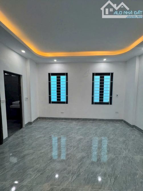 Bán căn nhà vị trí cực đẹp, tại Biên Giang, Hà Đông - nhà mới 4 tầng – có chỗ để ô tô - 4