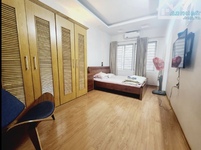 Bán nhà Đội Cấn 45m2, siêu đẹp, 10m ra mặt phố, 9 tỷ - 4