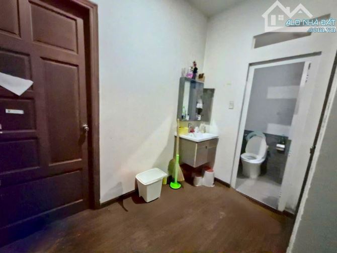 Bán Nhà 3 Tầng Hẻm Xe Hơi Đường Tân Hoà 2 - Hiệp Phú, Nhà Mới - Giá 5.8 Tỷ Cơ hội sở hữu c - 4