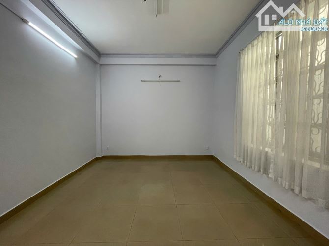 Nhà nguyên căn ngay Trần Não, 5x17 trệt 1 lầu 2 phòng ngủ, sân rộng - 4
