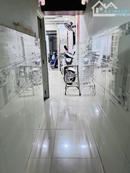 Nhà đẹp Dương Bá Trạc 4PN, 50m2 , SHR , nở hậu tài lộc , 4,6 tỷ . - 4
