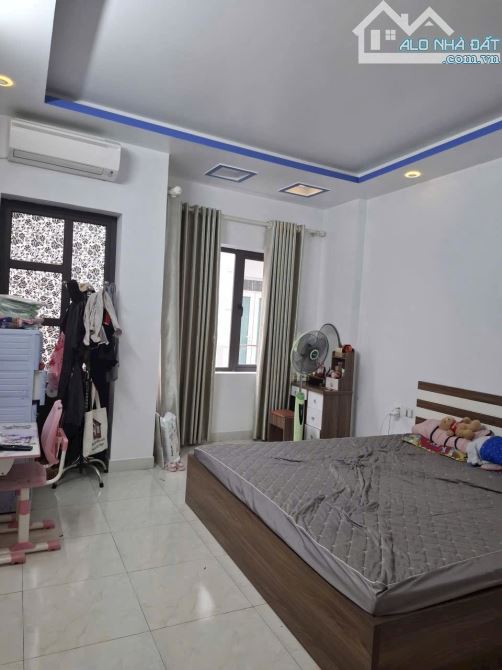 Bán nhà 3 tầng độc lập , phố đằng hải - 4