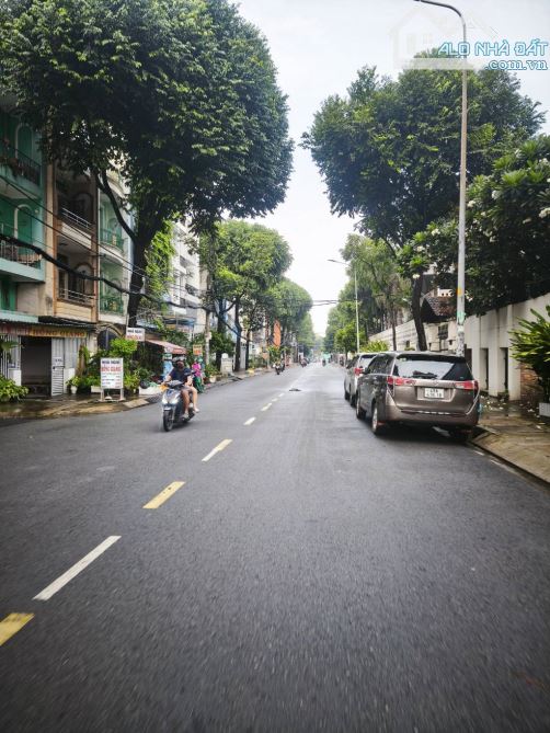 NHÀ 4 TẦNG - 98M2 - NGANG KHỦNG 8M - MẶT TIỀN ĐƯỜNG 12M, CẠNH CÔNG VIÊN BÌNH PHÚ, P10 QUẬN - 4