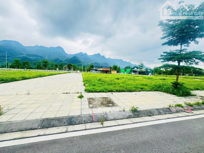 Đất Nền Hoà Lạc Ngay Gần Đại Học Quốc Gia Metro Số 5 DT:102m mặt tiền 7m view hồ - 4