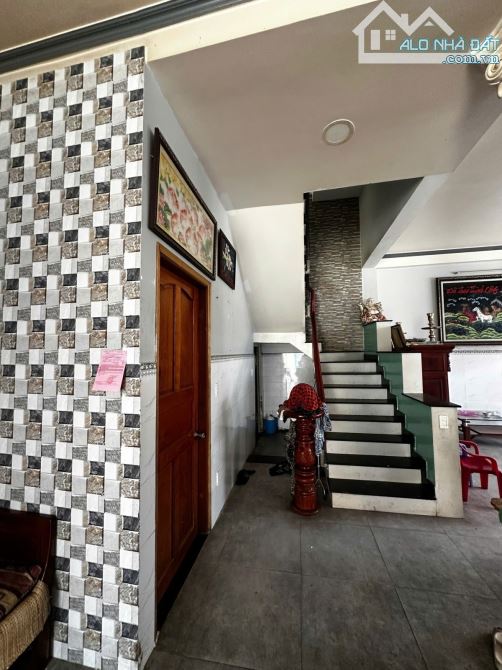 Bình Trưng Tây Q2 - nhà 74m2 4tầng - 10T14D gần đường Nguyễn Duy Trinh - 4