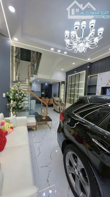 nhà mới, hẻm xe hơi, trệt 2lầu sân thượng.Quang Trung, GV.DT: 4,5 x13m=9.3tỷ. - 4