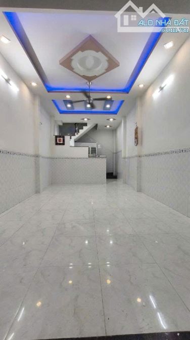 Nhà LÊ VĂN QUỚI -HXH 5M GẦN TÂN PHÚ  4X10 ( 40M ) - 4