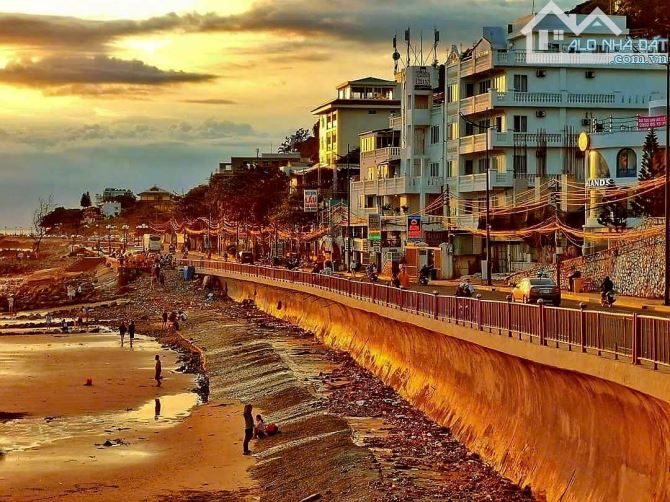 NHÀ GÓC 2 MT CÁCH BIỂN 30M (NGAY BÃI TẮM VIEW BIỂN) HẠ LONG VŨNG TÀU 1 TRỆT 2 LẦU 17 TỶ - 4