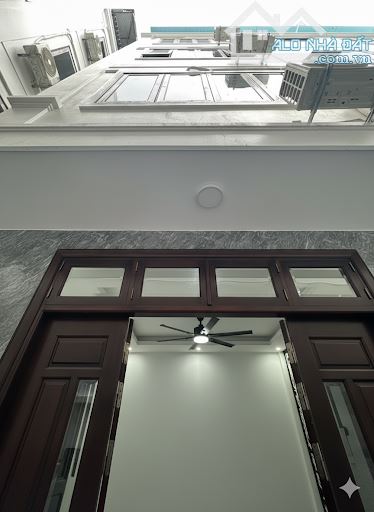 PHỐ LÒ ĐÚC – NHÀ MỚI 5 TẦNG – THANG MÁY – MẶT TIỀN RỘNG – 1 NHÀ RA PHỐ – CHỈ 10.7 TỶ