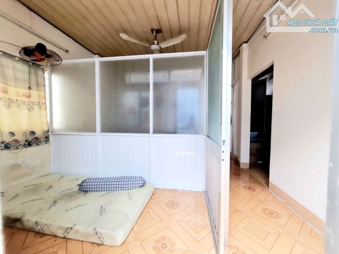 🏕Bà Hom , P13, Q6. DT 6 x 6,7, 2 tầng. Giá 3,6 tỷ TL - 4